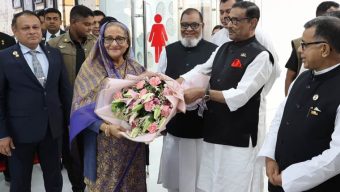 দেশে ফিরেছেন প্রধানমন্ত্রী শেখ হাসিনা