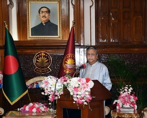 জনকল্যাণে কাজ করতে বৌদ্ধ নেতাদের প্রতি রাষ্ট্রপতির আহ্বান
