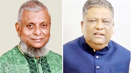 ‘নাটকীয়তায় শীর্ষে আরিফ- অবশেষে না -ভাগ্য খোলে গেলো আনোয়ারুজ্জামানের