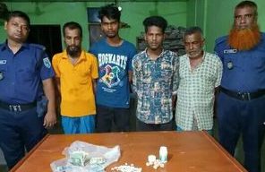 পীরগাছায় হেরোইনসহ মাদক ব্যবসায়ী আটক