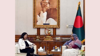 অবাধ, সুষ্ঠু ও নিরপেক্ষ নির্বাচন অনুষ্ঠানের অঙ্গীকার পুনর্ব্যক্ত প্রধানমন্ত্রীর