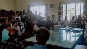 সালুটিকর ডিগ্রী কলেজে ভারপ্রাপ্ত প্রিন্সিপাল প্রভাষক সালেহ আহমদের দায়িত্ব গ্রহণ