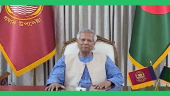 জাতির উদ্দেশে ভাষণ দিচ্ছেন ধান উপদেষ্টা ড. মুহাম্মদ ইউনূস