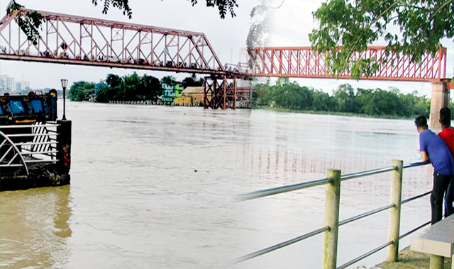 বৃষ্টির কারণে দেশের দুই বিভাগে নদীর পানি বাড়ছে