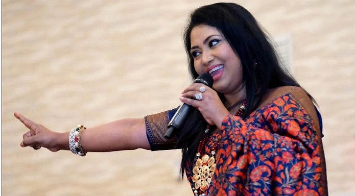 দেশে ফিরছেন ‘ব্ল্যাক ডায়মন্ড’ খ্যাত কণ্ঠশিল্পী বেবী নাজনীন