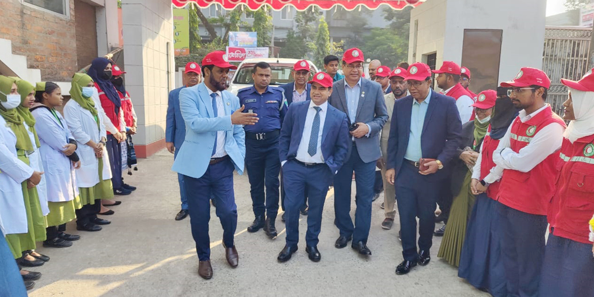 মানুষের জীবন রক্ষায় কাজ করে যাচ্ছে রেড ক্রিসেন্ট স্বেচ্ছাসেবীগন-মুশফিকুল ফজল আনসারী