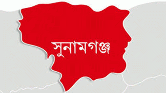 বাঁশের তীরের সাথে গলায় ফাঁস লাগানো এক গৃহবধূর ঝুলন্ত মরদেহ উদ্ধার করেছে পুলিশ