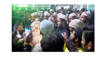 মাজার নিয়ে এক পুলিশ সদস্য ‘আপত্তিকর মন্তব্য অতঃপর