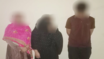 হোটেল থেকে অসামাজিক কাজের অভিযোগ নারী-পুরুষকে আটক