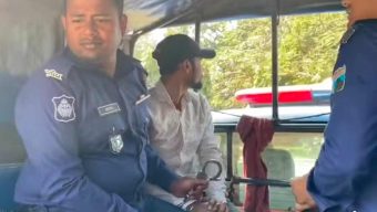 নিষিদ্ধ ঘোষিত ছাত্রলীগের কলেজ সভাপতি আটক