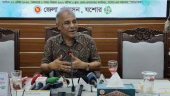 গণ-অভ্যুত্থানের সময় লুট হওয়া অস্ত্র উদ্ধারে কাজ করতে হবে -স্বরাষ্ট্র উপদেষ্টা