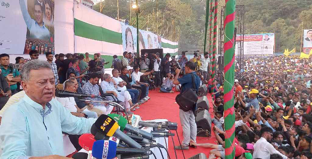 নির্বাচনের রোডম্যাপ নিয়ে টালবাহানা চলবে না-আমীর খসরু