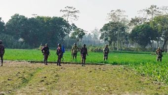 নোম্যান্সল্যান্ডে ড্রেন নির্মাণের চেষ্টা চালিয়েছে বিএসএফ বিজিবির বাধার মুখে সরে যেতে বাধ্য