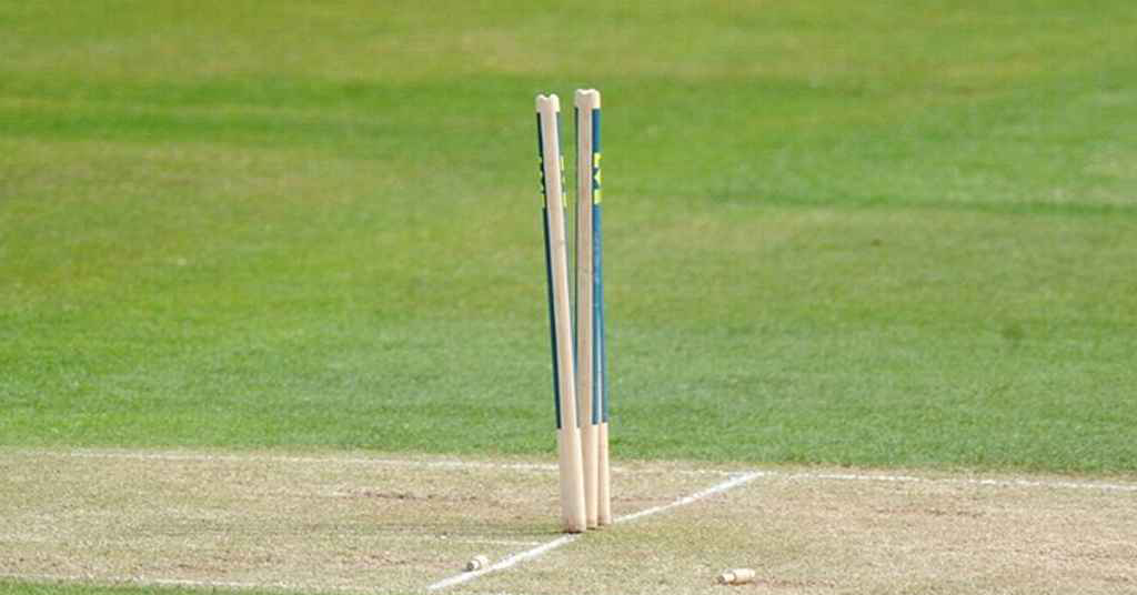 পুরো দল মাত্র ২ রানে অলআউট