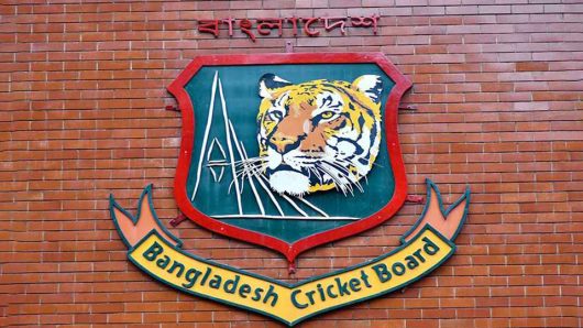আন্তর্জাতিক টুর্নামেন্টে অংশ নেওয়ার ঘটনায় গভীর উদ্বেগ জানিয়েছে ক্রিকেটের অভিভাবক সংস্থাটি