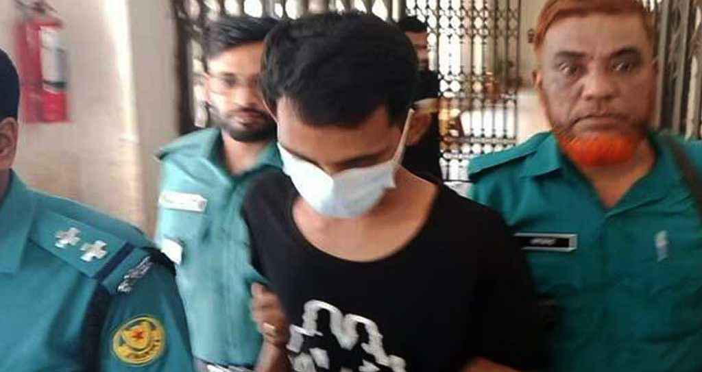 ব্যবসায়ীকে প্রকাশ্যে নৃশংসভাবে হত্যার ঘটনায় করা মামলায় গ্রেপ্তার টিটন