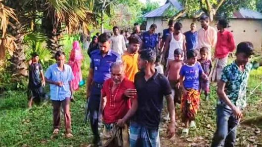 বিদ্যালয় থেকে বাড়ি ফেরার পথে এক শিশুকে চকলেট দেওয়ার কথা বলে ধর্ষণচেষ্টার অভিযোগ