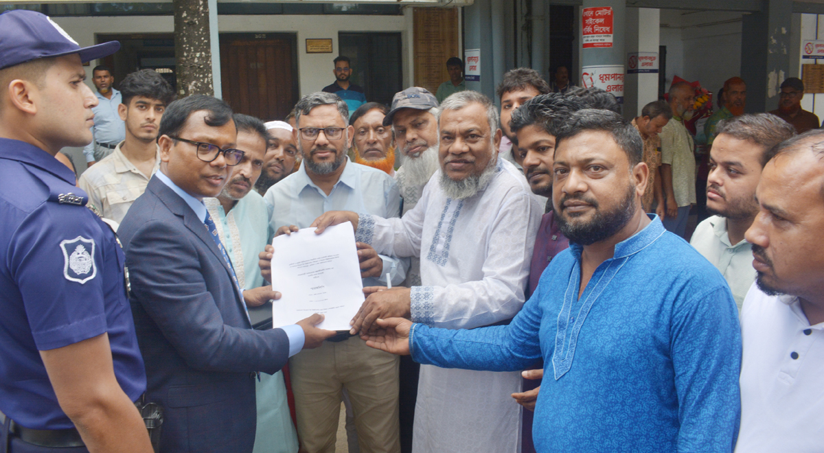 ৭ দফা দাবিতে ডিপ্লোমা ইঞ্জিনিয়ারিং ছাত্র শিক্ষক পেশাজীবী সংগ্রাম পরিষদের স্মারকলিপি পেশ