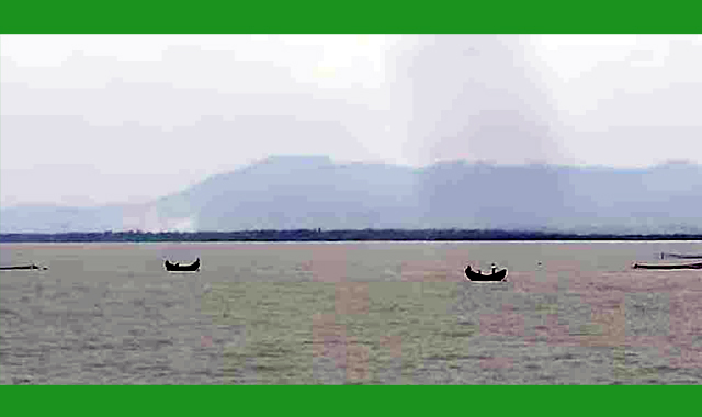 বঙ্গোপসাগর থেকে ফেরার পথে মিয়ানমারের সশস্ত্র বিদ্রোহী গোষ্ঠী ১২ বাংলাদেশি জেলেকে ধরে নিয়ে গেছে