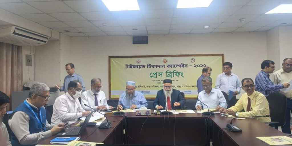 আগামী ১২ অক্টোবর থেকে সারাদেশে শিশুকে টাইফয়েডের টিকা দেওয়া হবে