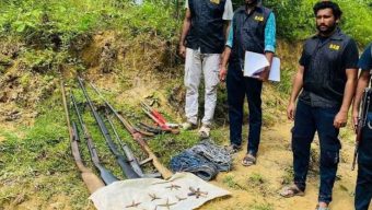 টহল পুলিশকে লক্ষ্য করে গুলি চালিয়েছে দুর্বৃত্তরা তিন পুলিশ সদস্য আহত