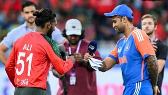 বাংলাদেশ টস জিতে ভারতকে ব্যাটিংয়ে আমন্ত্রণ জানিয়েছে