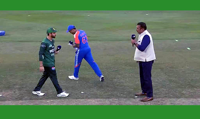 সুপার ফোরে হাত মেলায় নি ভারত