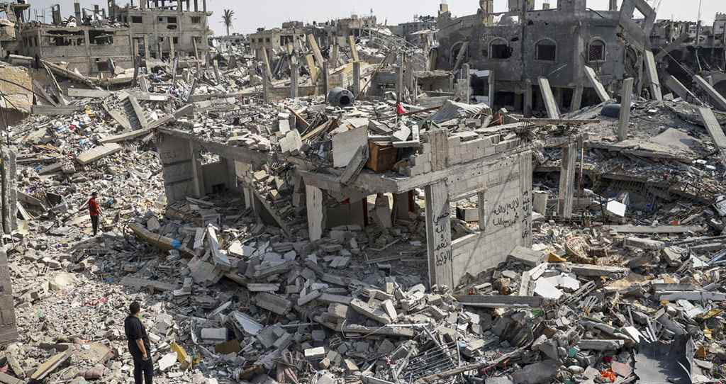 ইসরায়েলের একাধিক মন্ত্রী গাজায় আবারও পূর্ণাঙ্গ আক্রমণ করার জন্য প্রতি আহ্বান জানিয়েছেন