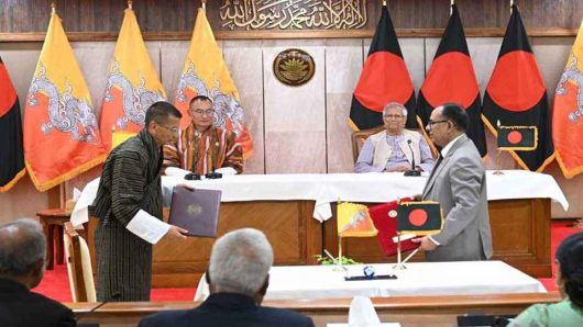 প্রধান উপদেষ্টার দপ্তরে দ্বিপক্ষীয় বৈঠকের পর