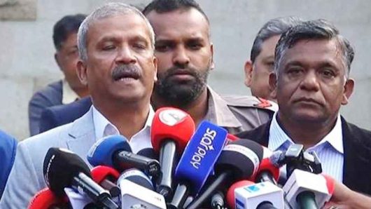 ভারতে গিয়ে বিশ্বকাপে অংশ নেওয়া অথবা পুরো টুর্নামেন্ট থেকেই সরে দাঁড়ানো বাংলাদেশ