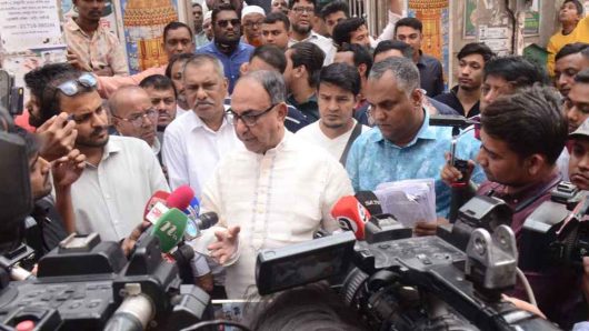 আমি নাকি হুমকি দিয়েছি-আমি চা খাওয়ার দাওয়াত দিছি