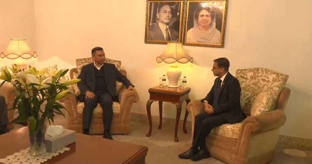 ভারতীয় হাইকমিশনার তারেক রহমানের সঙ্গে বৈঠক করেছেন