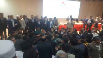 সংসদ নির্বাচনের প্রার্থীদের আপিল শুনানিকালে আইনজীবীদের মধ্যে ব্যাপক হট্টগোল