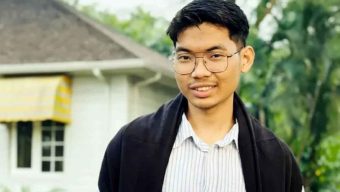 দুইটি ভিডিও ভাইরাল হওয়ার পর সর্বমিত্র চাকমা পদত্যাগ করার ঘোষণা দিয়েছেন