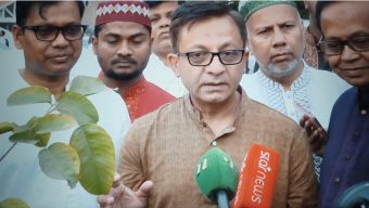 আমরা সরাসরি এর প্রভাব অনুভব করছি-বাণিজ্যমন্ত্রী খন্দকার আব্দুল মুক্তাদীর