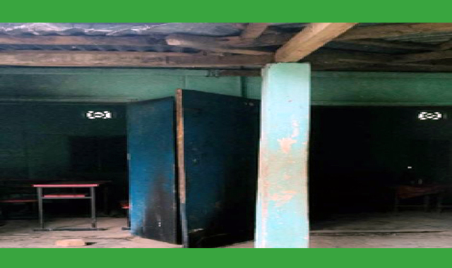 ভোট কেন্দ্রের একটি কক্ষে আগুণ দিয়েছে দুর্বৃত্তরা