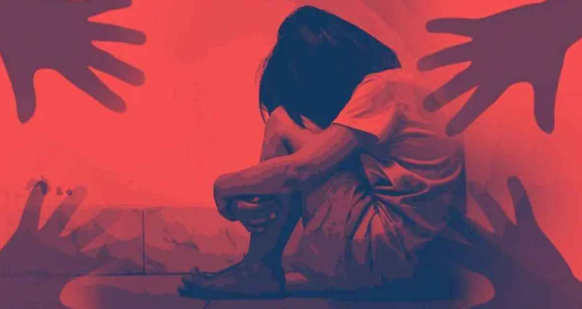 চার বছরের এক শিশুকে ধর্ষণের অভিযোগে দায়ের করা মামলায় তিন শিশুকে গ্রেফতার