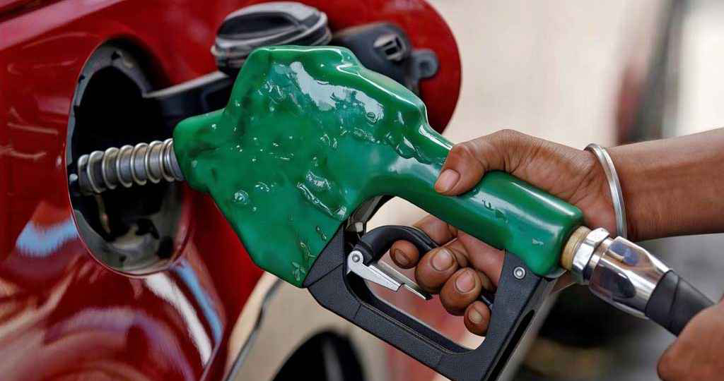 যানবাহনে তেল বিক্রির সর্বোচ্চ সীমা নির্ধারণ করে দিয়েছে