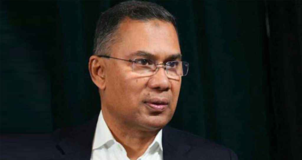 সবার উদ্দেশ্যে মুচকি হেসে বললেন, ‘চলেন যুদ্ধে যাই-প্রধানমন্ত্রী